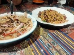 -乡村馕坑肉·烧烤·新疆菜·本地人更爱吃(阿勒泰首店)