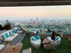 -阿瓦尼河滨曼谷酒店