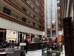 -苏州金鸡湖中茵皇冠假日酒店