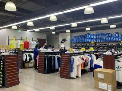 -法雅体育工厂店(皂君庙路店)