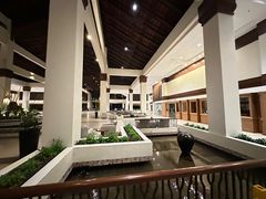-麦哲伦丝绸度假村