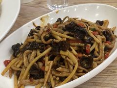 -江城燕子大排档(江汉路步行街店)