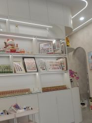 -七彩虹美甲美睫 半永久