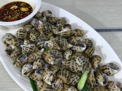 -覃记海鲜美食餐厅