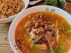 -每碗面馆(新鸿安大厦店)