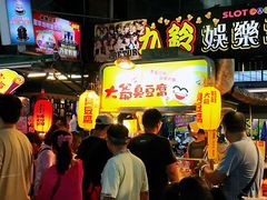 -六合夜市