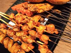 烤馒头-马海涛牛肉串·午市牛腩饭·烧烤夜宵(领汇广场店)