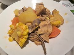 番茄玉米煲龙骨-汤城小厨•粤菜•靓汤(西直门凯德MALL店)