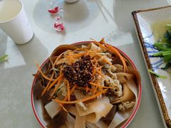 -壹阁胡羊焖饼(特色小吃街店)
