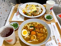 -王府井奥莱临潼小镇(临潼店)