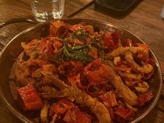 sisters秘制麻辣鸭舌-SISTERS BAR RESTAURANT川意酒馆(嘉善老市H楼店)
