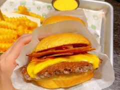 香辣烟熏培根牛肉堡-Shake Shack(西单大悦城店)