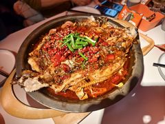 -鸣记脆皮烤鱼·海鲜烤鱼(三八广场店)