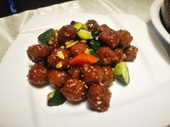 焦熘丸子-大碗居·烤鸭·鱼头泡饼(天坛东门店)