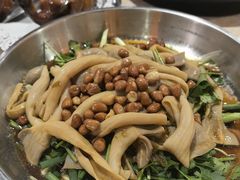 芫荽葱捞鹅肠头-石岐乳鸽村(南海第三分店)
