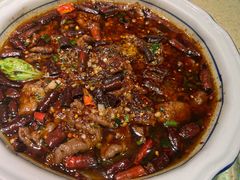 水煮牛肉-铜锣湾·有麝自然香(重庆新天地店)
