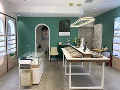 -无界眼镜MaxLess(南翔印象城店)