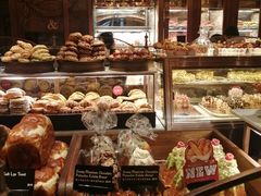 -BUTTERFUL&CREAMOROUS 黄油与面包(西单大悦城店)