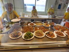 自助取餐区-王三姑牛肉饼