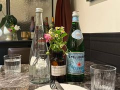 -LESCEDARS Brasserie Bistro香柏树
