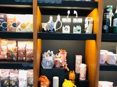 零售区-星巴克(西安旺座现代城店)