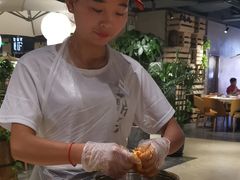 -日进一片海.生腌海鲜火锅.宵夜烧烤(三里屯总店)