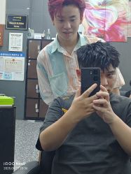 -藤野造型专业烫染接发