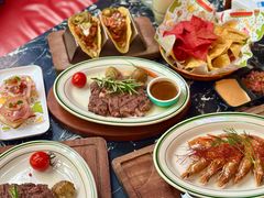 -Famous肥猫墨西哥音乐餐吧(五棵松华熙LIVE店)