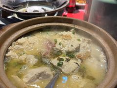 -魏铭鱼头捞饭(晋阳路店)