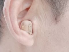 -海之声助听器 瑞士峰力直营中心(华麟大厦店)