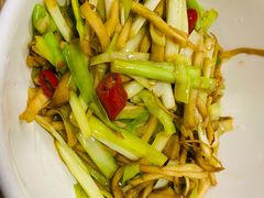 -建辉湖南土菜馆(南大街店)