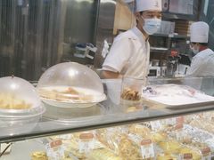 面包甜点陈列柜-西村叔叔的店(黄岛青医附院店)