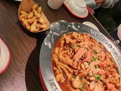-胖哥俩肉蟹煲(上海悦荟广场店)