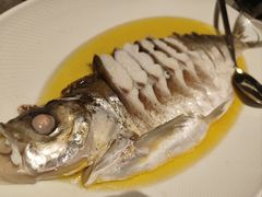 太湖白鱼-宫燕府·京菜·烤鸭·淮扬菜(王府中心店)