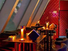 -苏丝的天空高空酒吧Suzie's Sky Bar
