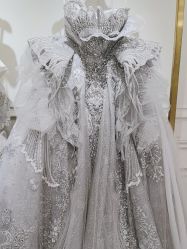 -拉瑞娜LaReine婚纱礼服高级定制