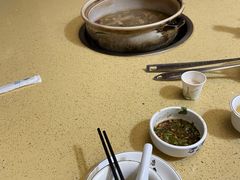 -东巴谷野生菌火锅餐厅