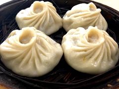 -老西白点心店