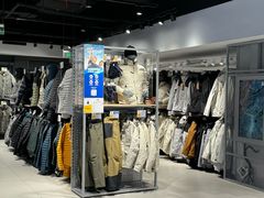 -迪卡侬(环球港店)
