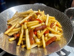 广式香肠炒花生芽-稻园谷庄鱼头泡饭·锅气小炒(兴业路店)