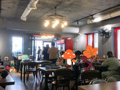 大堂-猫头鹰炸鸡