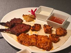 -Efes Turkish & Mediterranean Cuisine 艾菲斯餐厅(陆家嘴店)