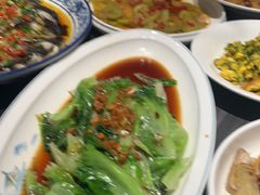 -梁家大院•农家菜(昆山会展中心店)