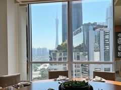-广州富力君悦大酒店空中花园