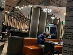 -WOLFGANG PUCK KITCHEN & BAR(迪士尼小镇店)