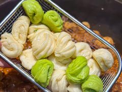 -山河屯铁锅炖·非遗东北菜(南山店)