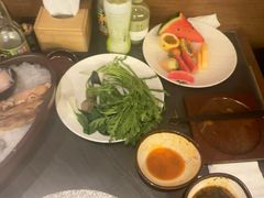 -牛YO寿喜烧·铁板烧和牛火锅自助(市府恒隆店)