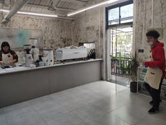 -边渡咖啡烘焙店(昙华林店)