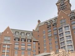 -天津京基皇冠假日酒店