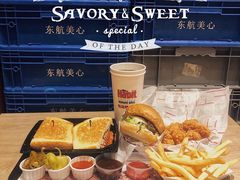 -The Habit Burger Grill 哈比特汉堡(爱琴海店)